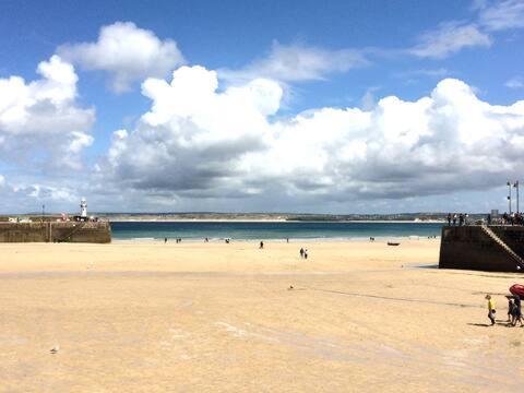 Grey Mullet Guest House St Ives Екстериор снимка